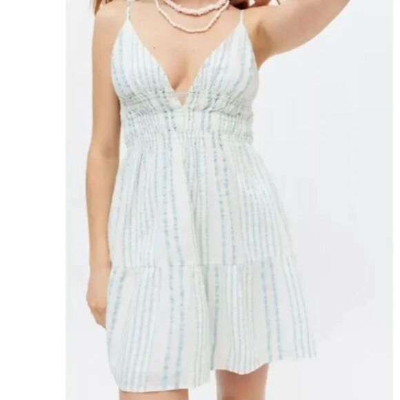 Urban Outfitters Seersucker Striped Cotton Mini Dress Blue White Size Small - Picture 1 of 9